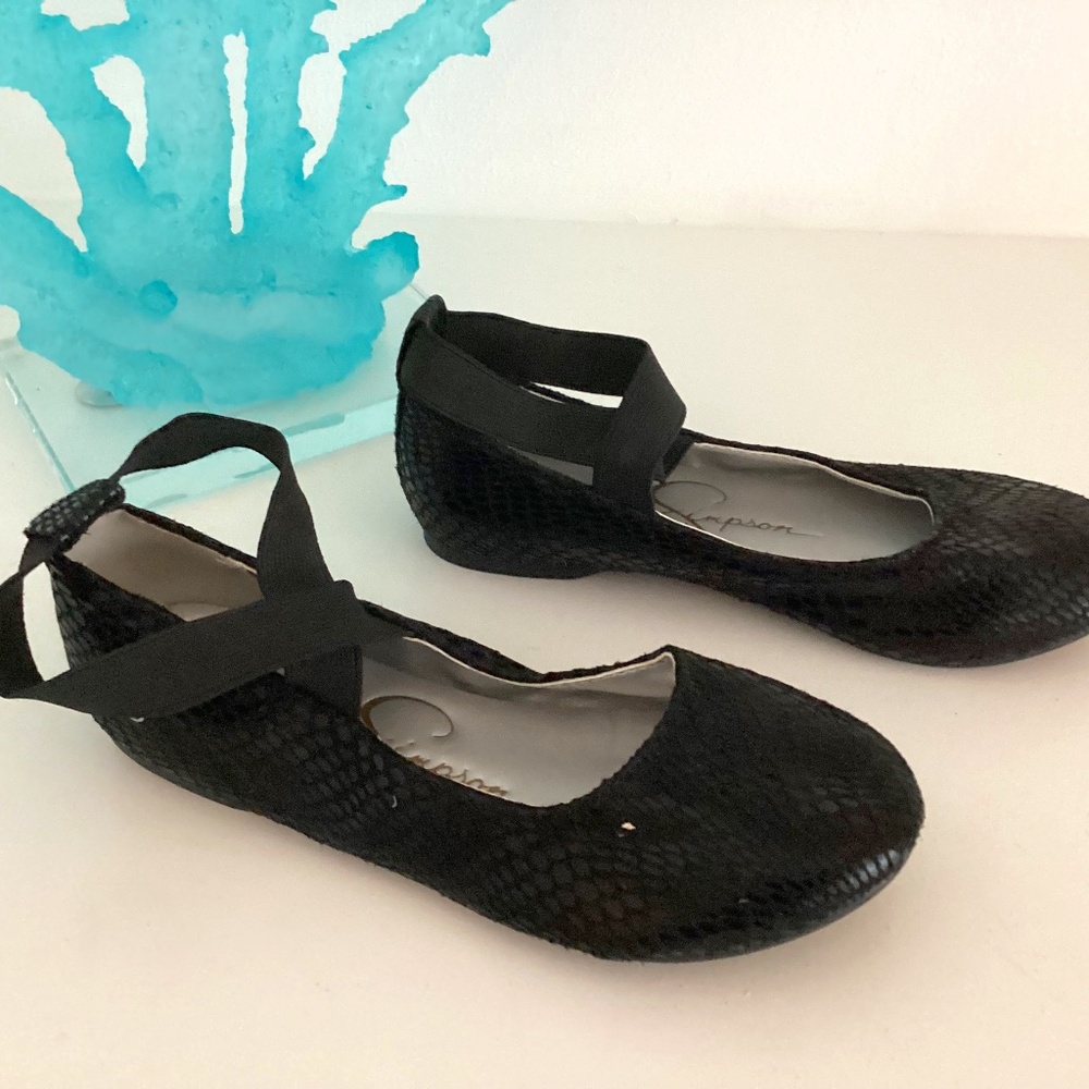 Jessica Simpson Girls Maddie Sz 3 Criss Cross Ballet Flats Shoes Black Printed